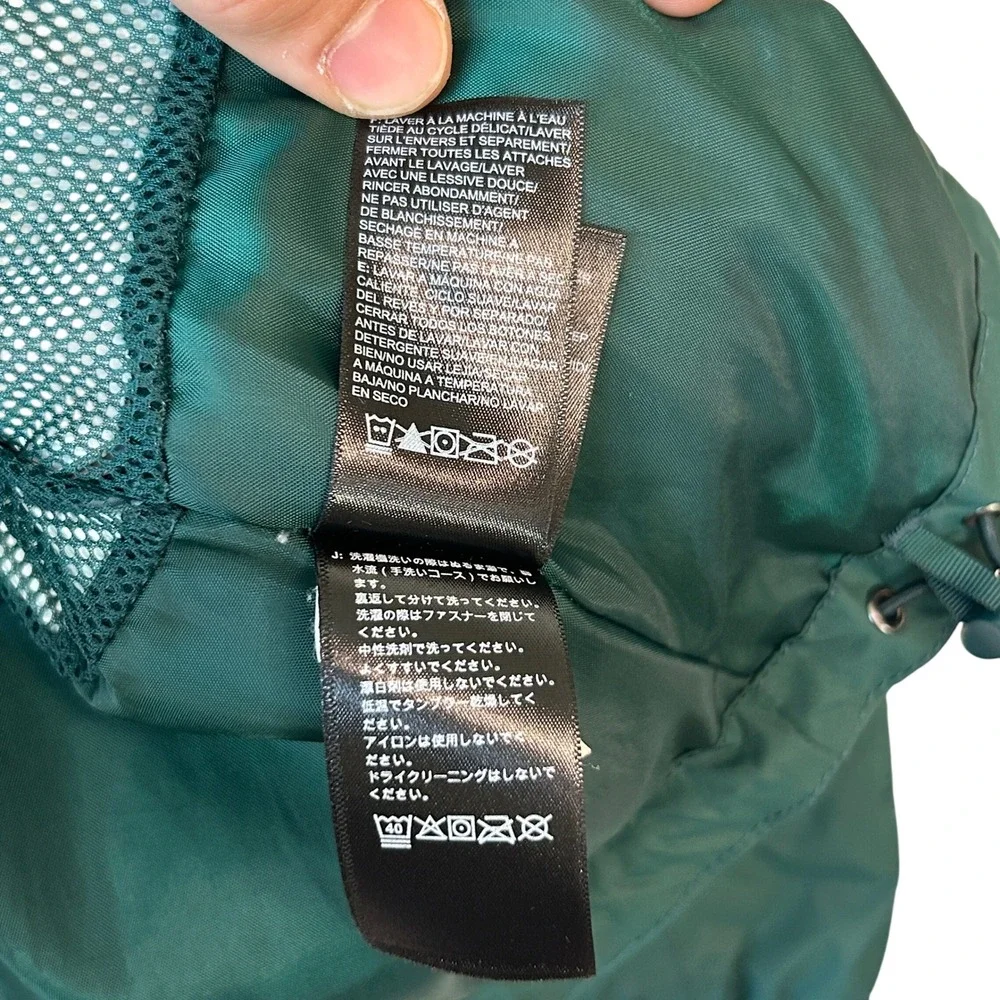 The North Face Women's Enamel Blue Waterproof Resolve 2 Rain Jacket Size XS‎